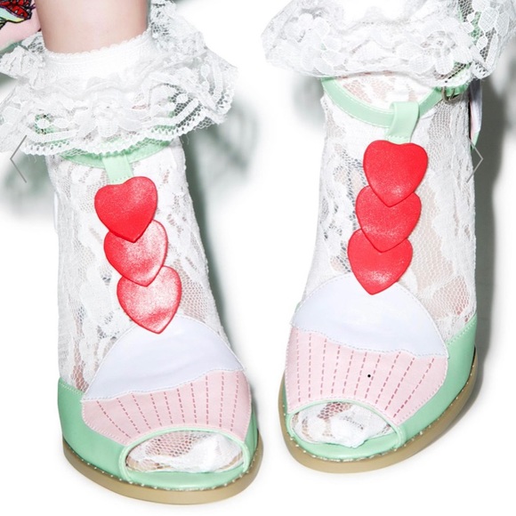 🎀IRON FIST🧁Cupcake and Heart Kawaii Heels - Picture 6 of 6